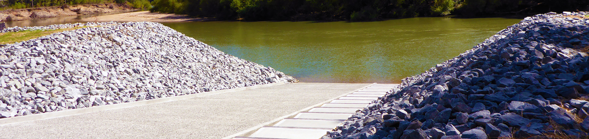 The concrete boat ramp entering the Ocmulgee River at Horse Creek WMA.